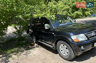 Внедорожник / Кроссовер Mitsubishi Pajero 2006 в 