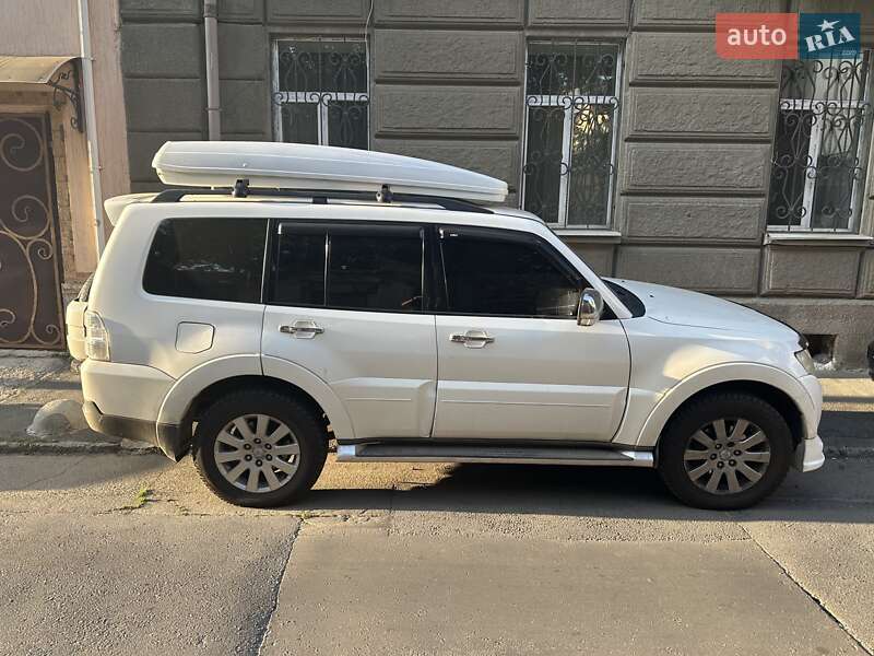 Внедорожник / Кроссовер Mitsubishi Pajero 2007 в Одессе фото 2 Внедорожник / Кроссовер Mitsubishi Pajero 2007 в Одессе