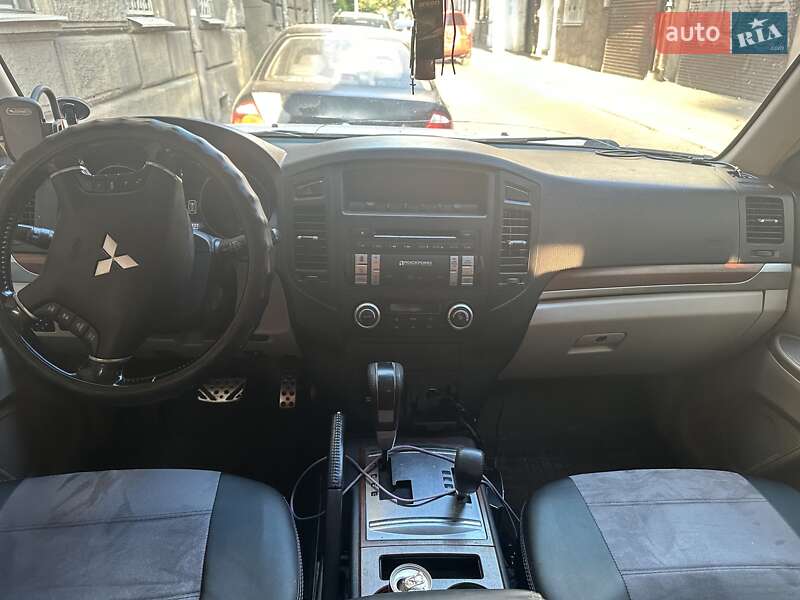 Внедорожник / Кроссовер Mitsubishi Pajero 2007 в Одессе фото 6 Внедорожник / Кроссовер Mitsubishi Pajero 2007 в Одессе