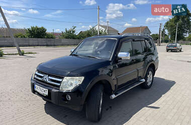 Внедорожник / Кроссовер Mitsubishi Pajero 2007 в 