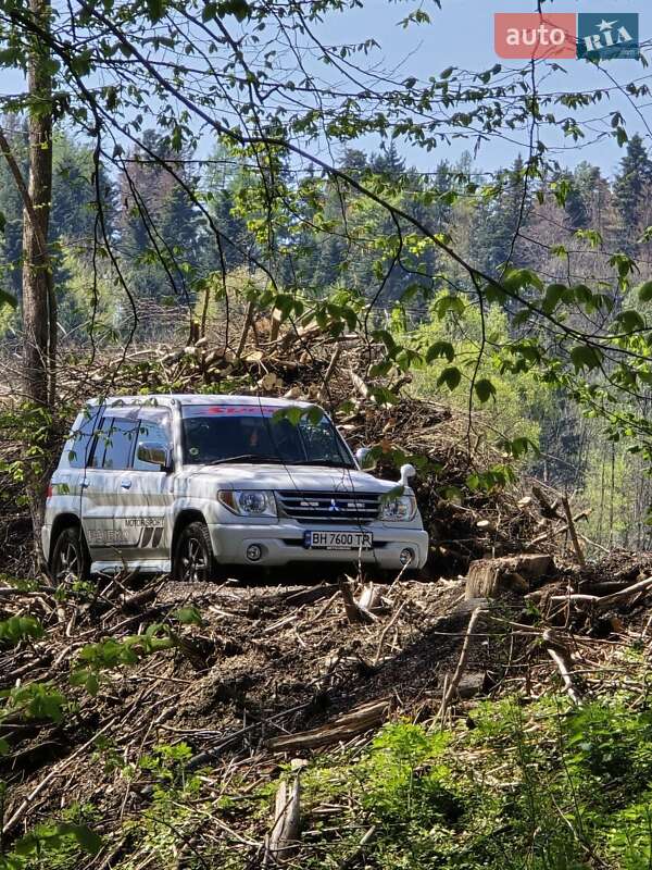 Mitsubishi Pajero 2006