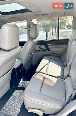 Внедорожник / Кроссовер Mitsubishi Pajero 2008 в 