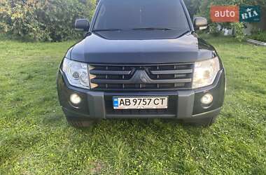 Внедорожник / Кроссовер Mitsubishi Pajero 2008 в Киеве