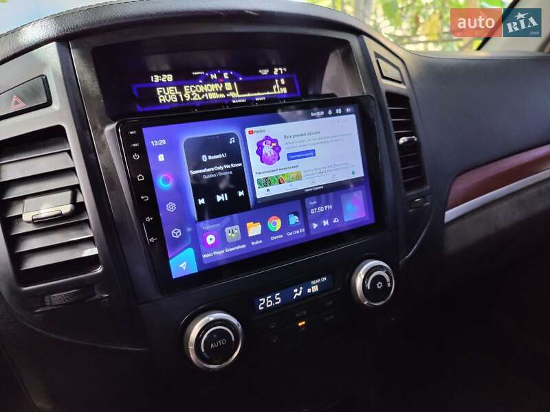 Внедорожник / Кроссовер Mitsubishi Pajero 2007 в Краматорске