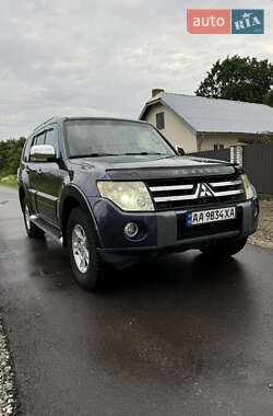 Позашляховик / Кросовер Mitsubishi Pajero 2007 в Львові