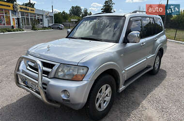 Внедорожник / Кроссовер Mitsubishi Pajero 2005 в Чернигове