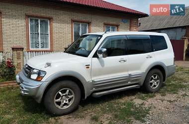 Внедорожник / Кроссовер Mitsubishi Pajero 1999 в 