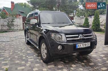 Внедорожник / Кроссовер Mitsubishi Pajero 2008 в Харькове