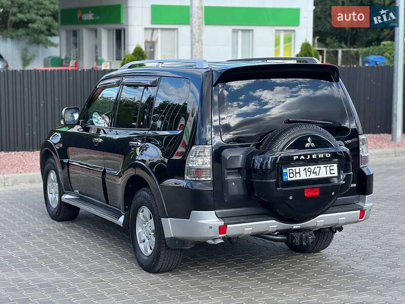 Позашляховик / Кросовер Mitsubishi Pajero 2007 в Одесі
