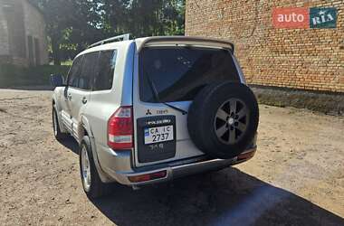 Внедорожник / Кроссовер Mitsubishi Pajero 2002 в 