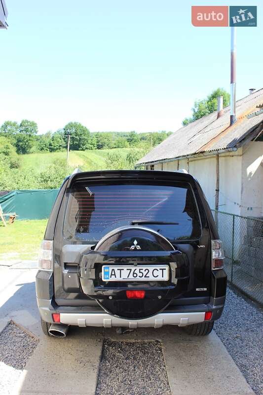 Внедорожник / Кроссовер Mitsubishi Pajero 2008 в Ивано-Франковске