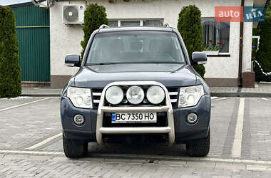 Внедорожник / Кроссовер Mitsubishi Pajero 2007 в 
