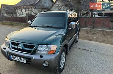 Позашляховик / Кросовер Mitsubishi Pajero 2006 в 