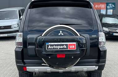 Внедорожник / Кроссовер Mitsubishi Pajero 2009 в 