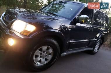 Внедорожник / Кроссовер Mitsubishi Pajero 2004 в 