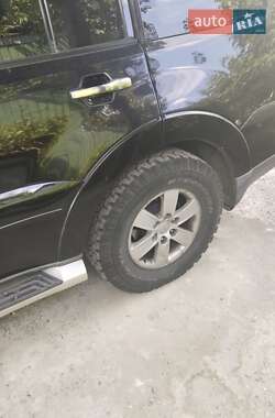 Внедорожник / Кроссовер Mitsubishi Pajero 2007 в 