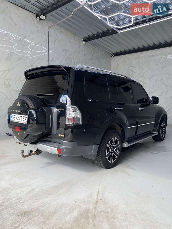 Позашляховик / Кросовер Mitsubishi Pajero 2008 в П'ятихатках фото 5 Позашляховик / Кросовер Mitsubishi Pajero 2008 в П'ятихатках