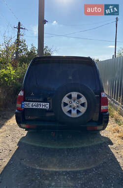 Внедорожник / Кроссовер Mitsubishi Pajero 2006 в 
