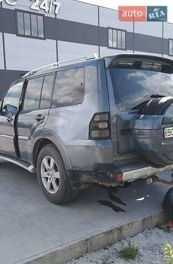 Позашляховик / Кросовер Mitsubishi Pajero 2008 в Львові