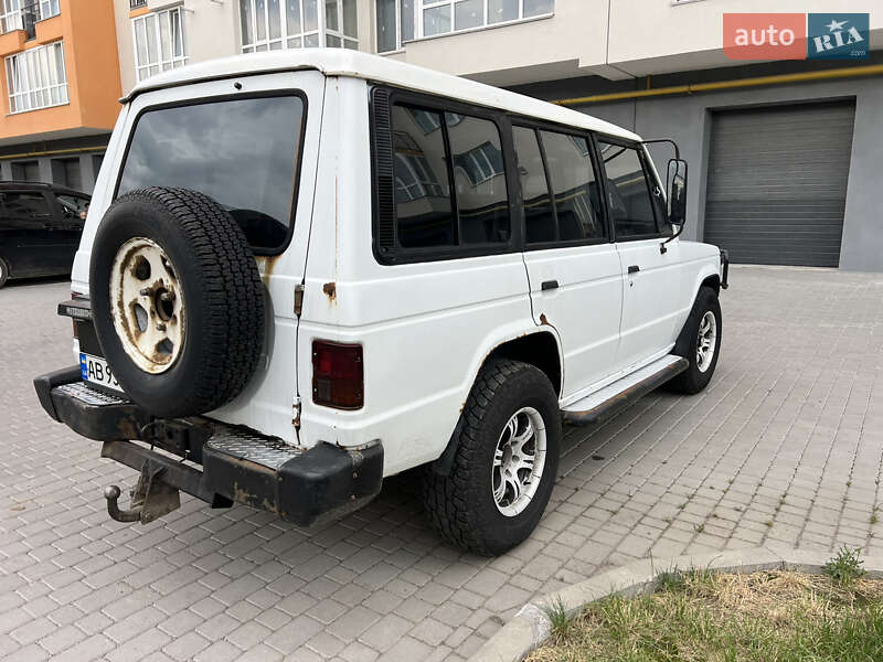 Позашляховик / Кросовер Mitsubishi Pajero 1988 в Вінниці