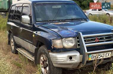 Внедорожник / Кроссовер Mitsubishi Pajero 1998 в 