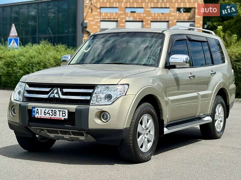 Позашляховик / Кросовер Mitsubishi Pajero 2008 в Дніпрі
