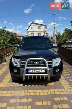 Внедорожник / Кроссовер Mitsubishi Pajero 2007 в Виннице