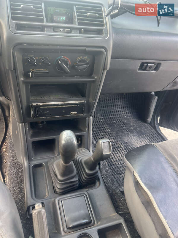 Внедорожник / Кроссовер Mitsubishi Pajero 1997 в Львове