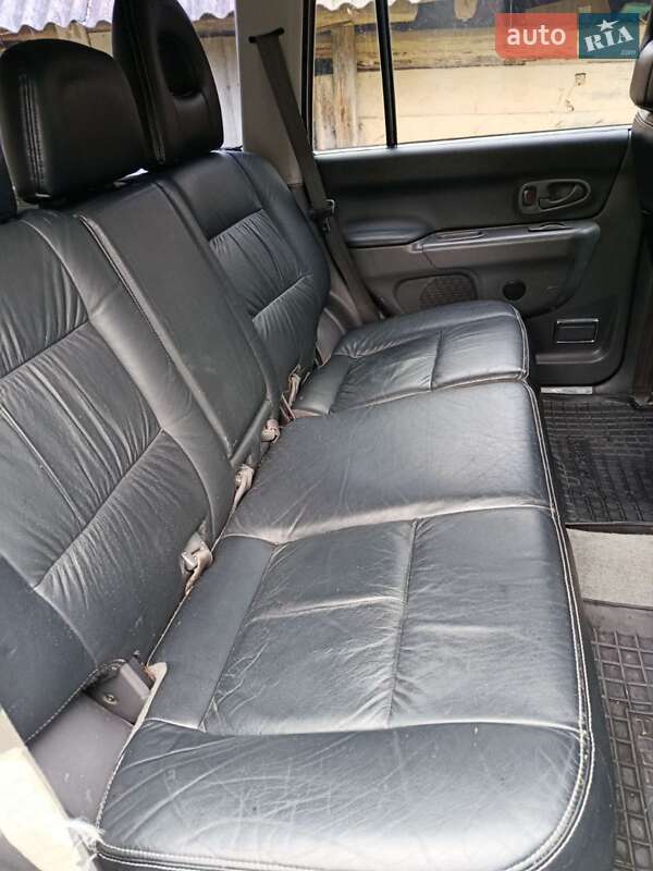 Внедорожник / Кроссовер Mitsubishi Pajero 2006 в Коропе