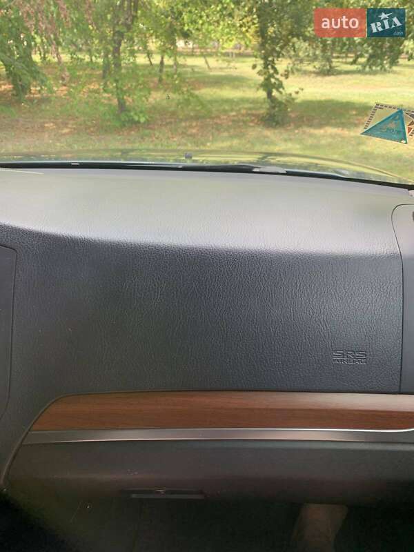 Внедорожник / Кроссовер Mitsubishi Pajero 2008 в Николаеве