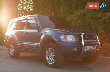 Позашляховик / Кросовер Mitsubishi Pajero 2000 в Києві