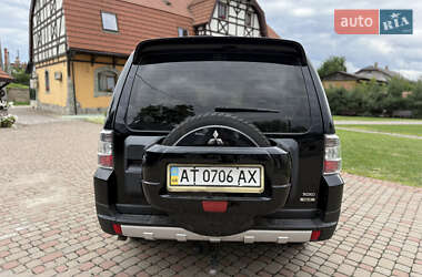 Внедорожник / Кроссовер Mitsubishi Pajero 2008 в 
