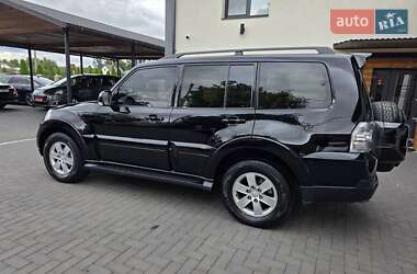 Внедорожник / Кроссовер Mitsubishi Pajero 2007 в 