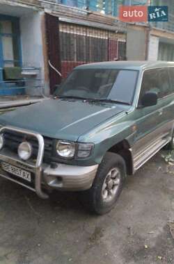 Внедорожник / Кроссовер Mitsubishi Pajero 1999 в Николаеве