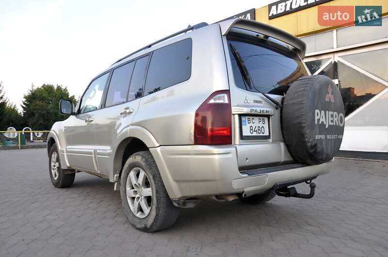 Внедорожник / Кроссовер Mitsubishi Pajero 2006 в Львове