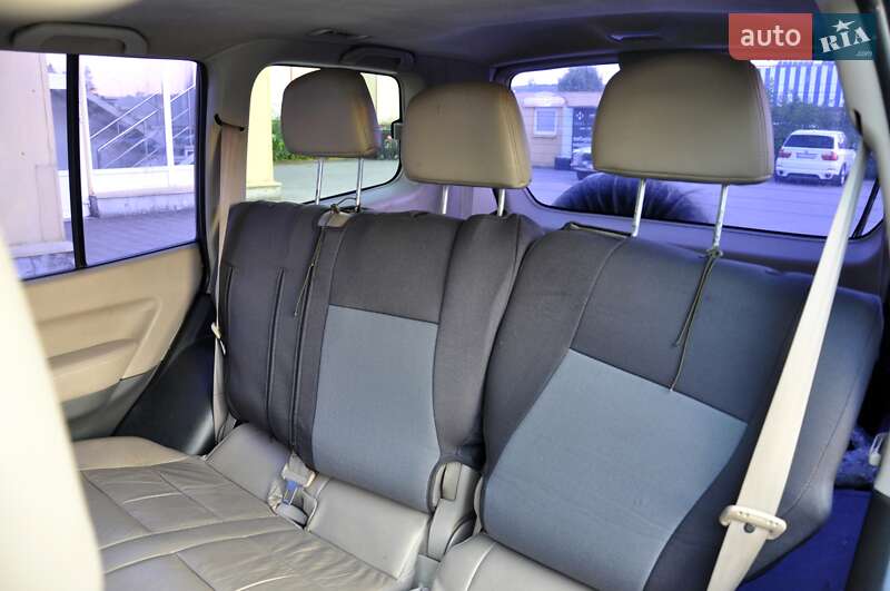 Внедорожник / Кроссовер Mitsubishi Pajero 2006 в Львове