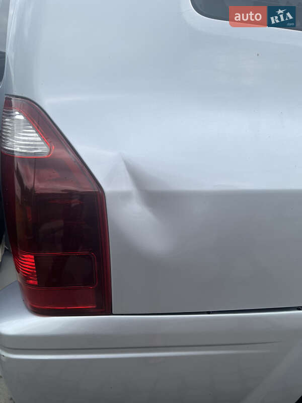 Внедорожник / Кроссовер Mitsubishi Pajero 2006 в Дрогобыче