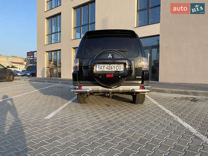Позашляховик / Кросовер Mitsubishi Pajero 2007 в Калуші фото 7 Позашляховик / Кросовер Mitsubishi Pajero 2007 в Калуші