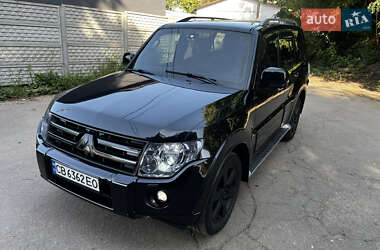 Позашляховик / Кросовер Mitsubishi Pajero 2008 в Чернігові
