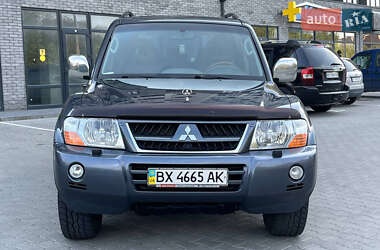 Внедорожник / Кроссовер Mitsubishi Pajero 2007 в 