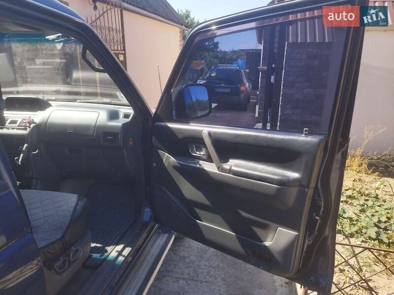 Внедорожник / Кроссовер Mitsubishi Pajero 1999 в Николаеве