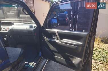 Внедорожник / Кроссовер Mitsubishi Pajero 1999 в 