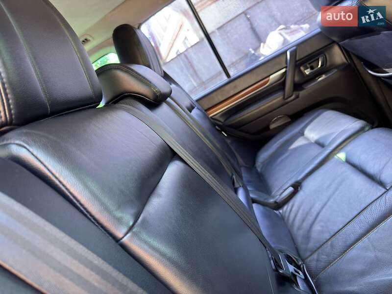 Внедорожник / Кроссовер Mitsubishi Pajero 2008 в Ахтырке