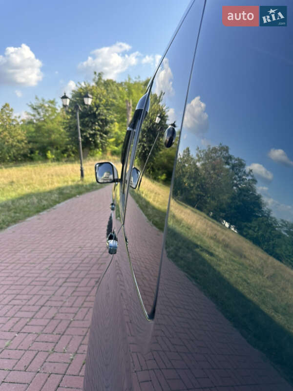 Внедорожник / Кроссовер Mitsubishi Pajero 2000 в Каневе