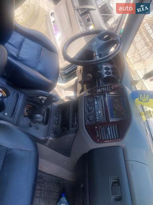 Внедорожник / Кроссовер Mitsubishi Pajero 2000 в Косове