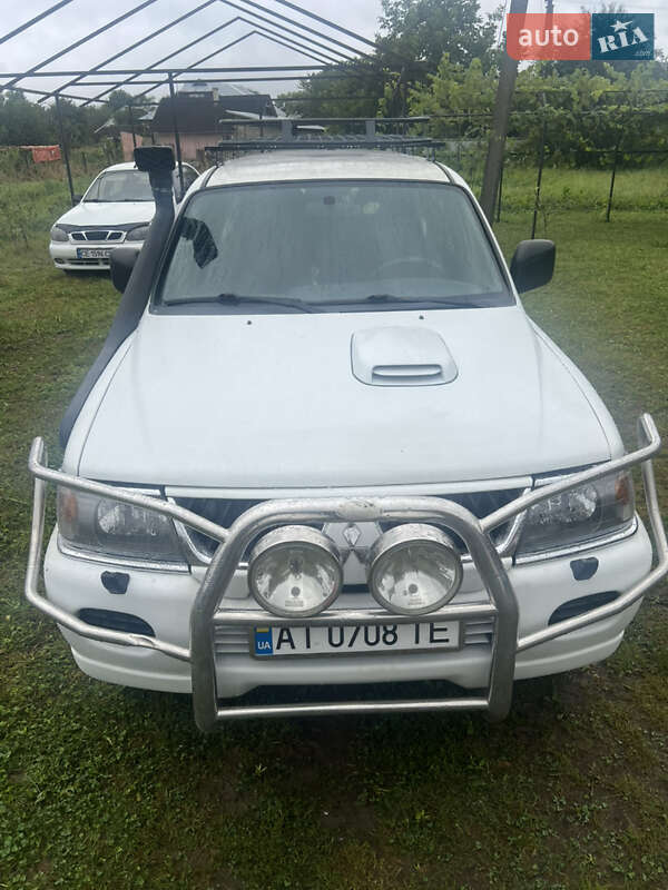 Внедорожник / Кроссовер Mitsubishi Pajero 2006 в Ивано-Франковске