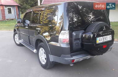 Позашляховик / Кросовер Mitsubishi Pajero 2007 в 