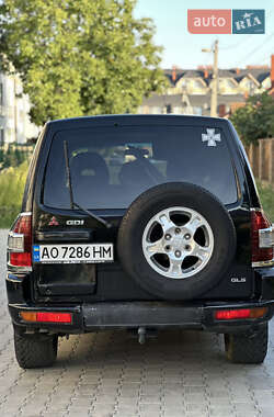 Внедорожник / Кроссовер Mitsubishi Pajero 2001 в 