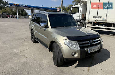 Внедорожник / Кроссовер Mitsubishi Pajero 2007 в 