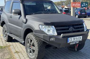 Внедорожник / Кроссовер Mitsubishi Pajero 2007 в 